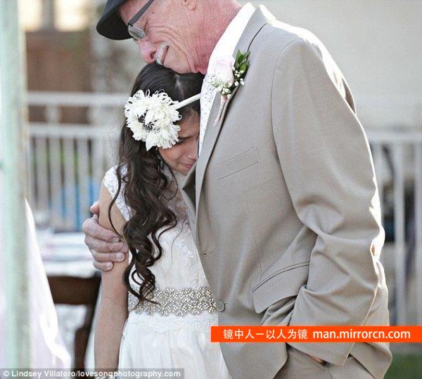 癌症末期的爸爸，为11岁女儿提前举办婚礼