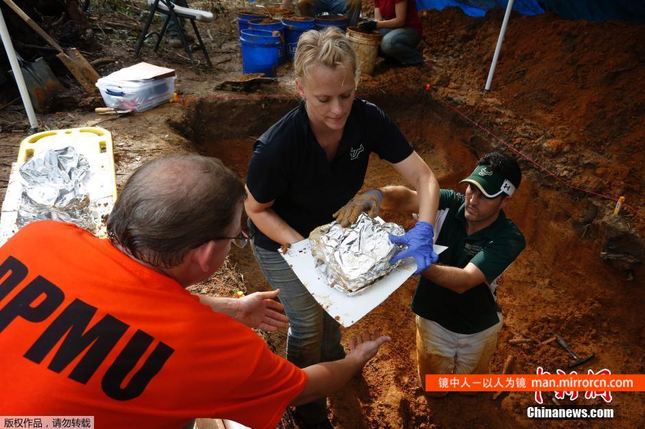 组图：探访美国百年虐童史男校 曾挖出55具骸骨